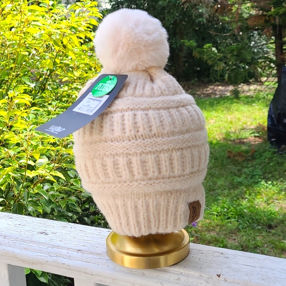 Angela & William Other - NWT Brand New Hat for Kids ❤️